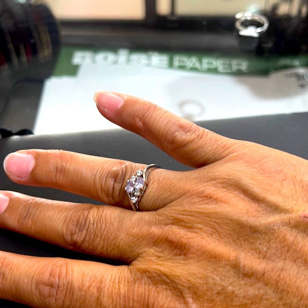 925 sterling Silver ring with zirconias size 7.
